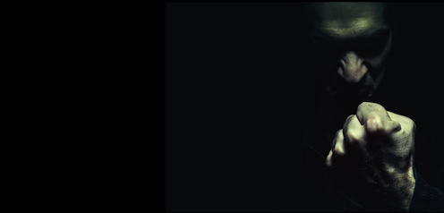 A pesar de que algunas de sus manifestaciones –como el lenguaje del odio– ocupan un creciente espacio en los medios de comunicación, el concepto de odio actualmente permanece poco analizado. A partir de mi estudio Breve genealogía del odio, basándome en autores clásicos como Aristóteles, Luis Vives, Tomás de Aquino, Séneca, Spinoza o Descartes realizaré una delimitación conceptual del odio para deslindarlo de nociones próximas como la ira, la envidia, el resentimiento y el asco.