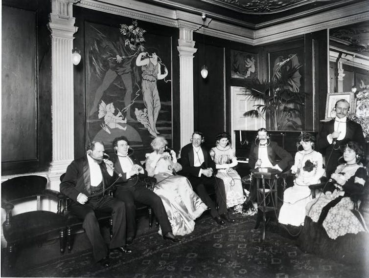 Electrophone listening salon in the London headquarters, Pelicon House on Gerrard Street (approximately 1903). George R. Sims (1847-1922)