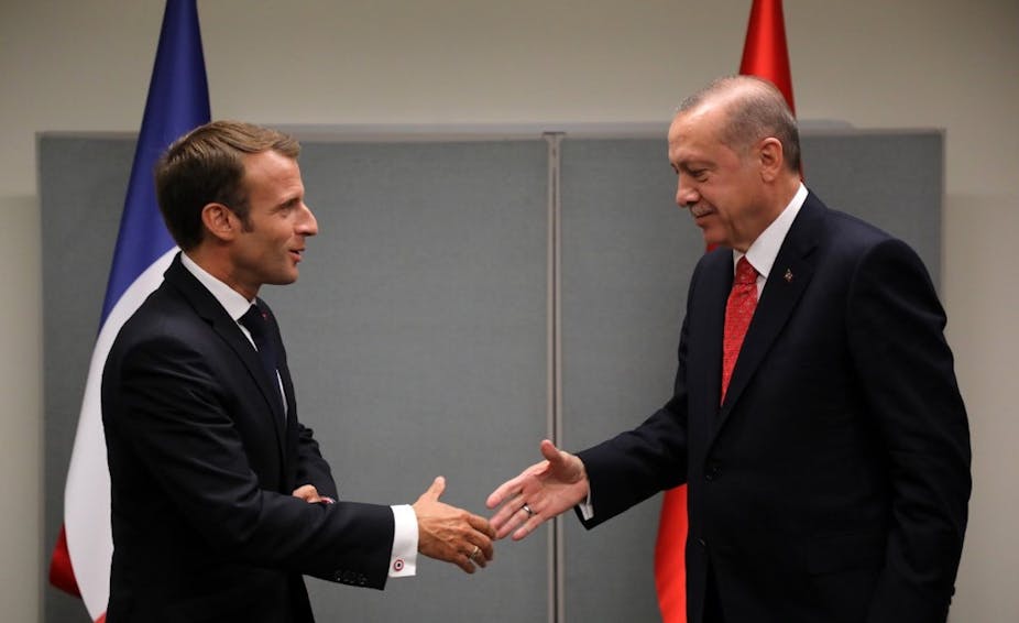 Le président français Emmanuel Macron rencontre son homologue turc Recep Tayyip Erdogan