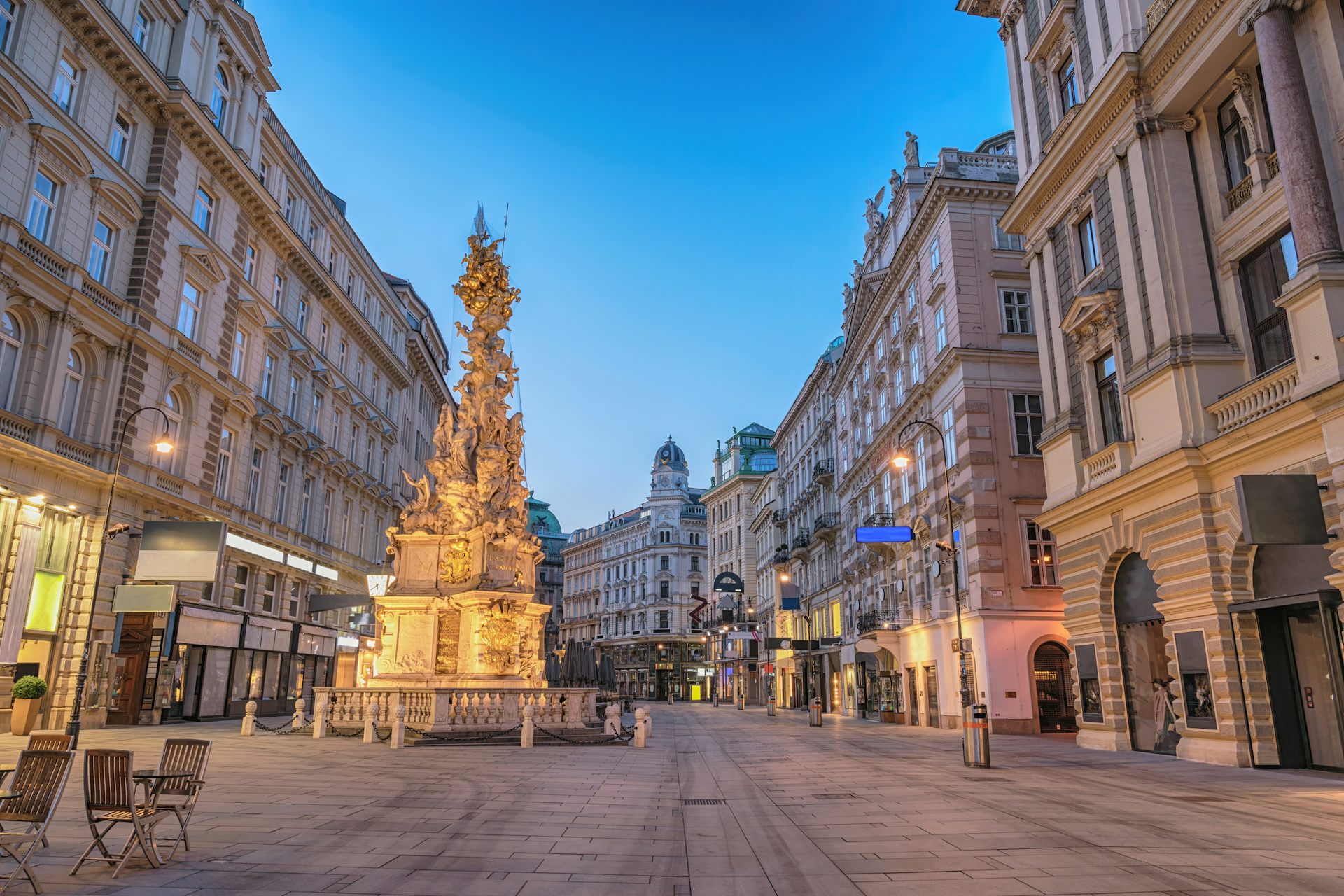 A street shot of the Pestsaule plague monument in Vienna.