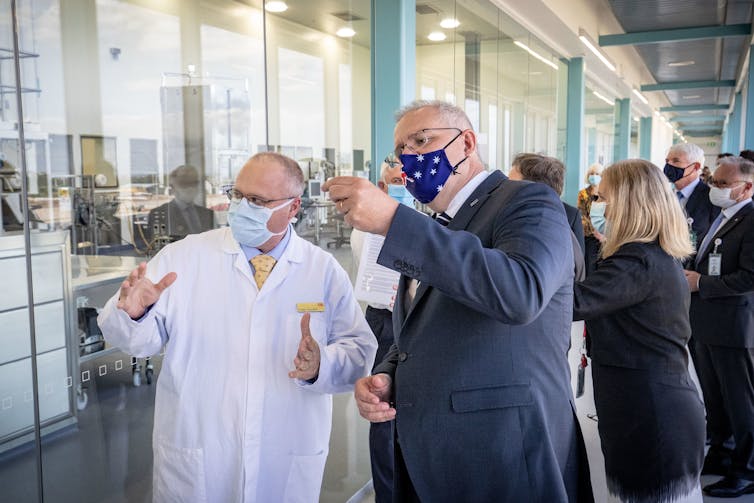 Prime Minister Scott Morrison visiting a lab in Melbourne.