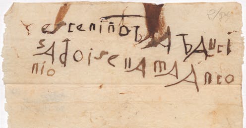 La Historia la cuenta o, mejor, la escribe, esa minoría que tiene acceso a la cultura gráfica. En nuestro tiempo, el texto se reivindica a sí mismo a través de los medios de comunicación de masas. Puede decirse que el texto le ha ganado la partida a la imagen.