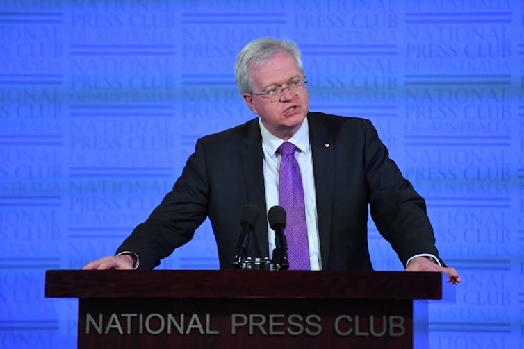 Brian Schmidt speaking at the National Press Club
