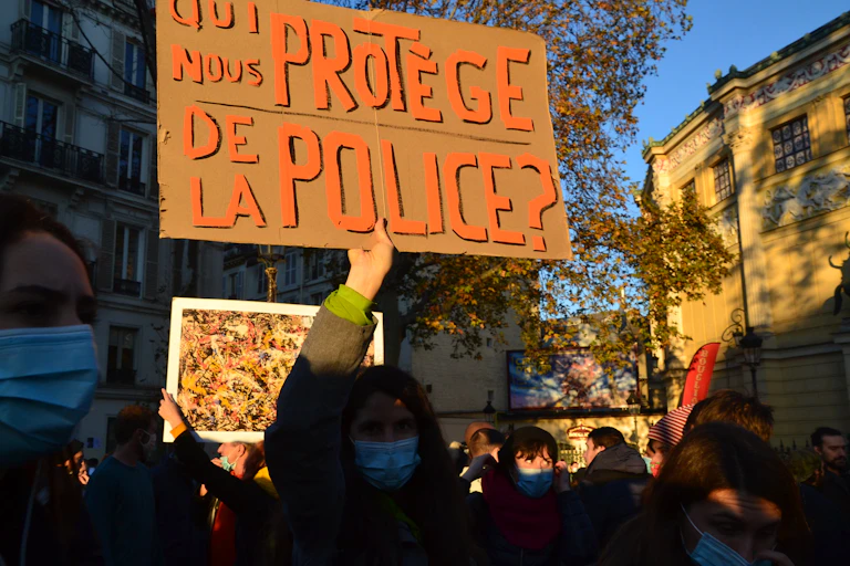 Manifestation contre la "Loi Sécurité globale" à Paris