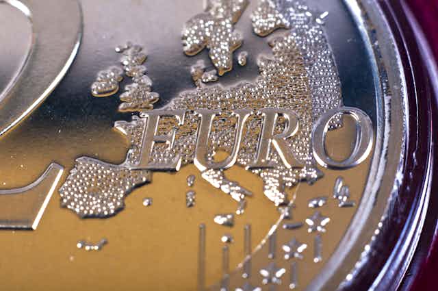 Detalle de una moneda de 2 euros 