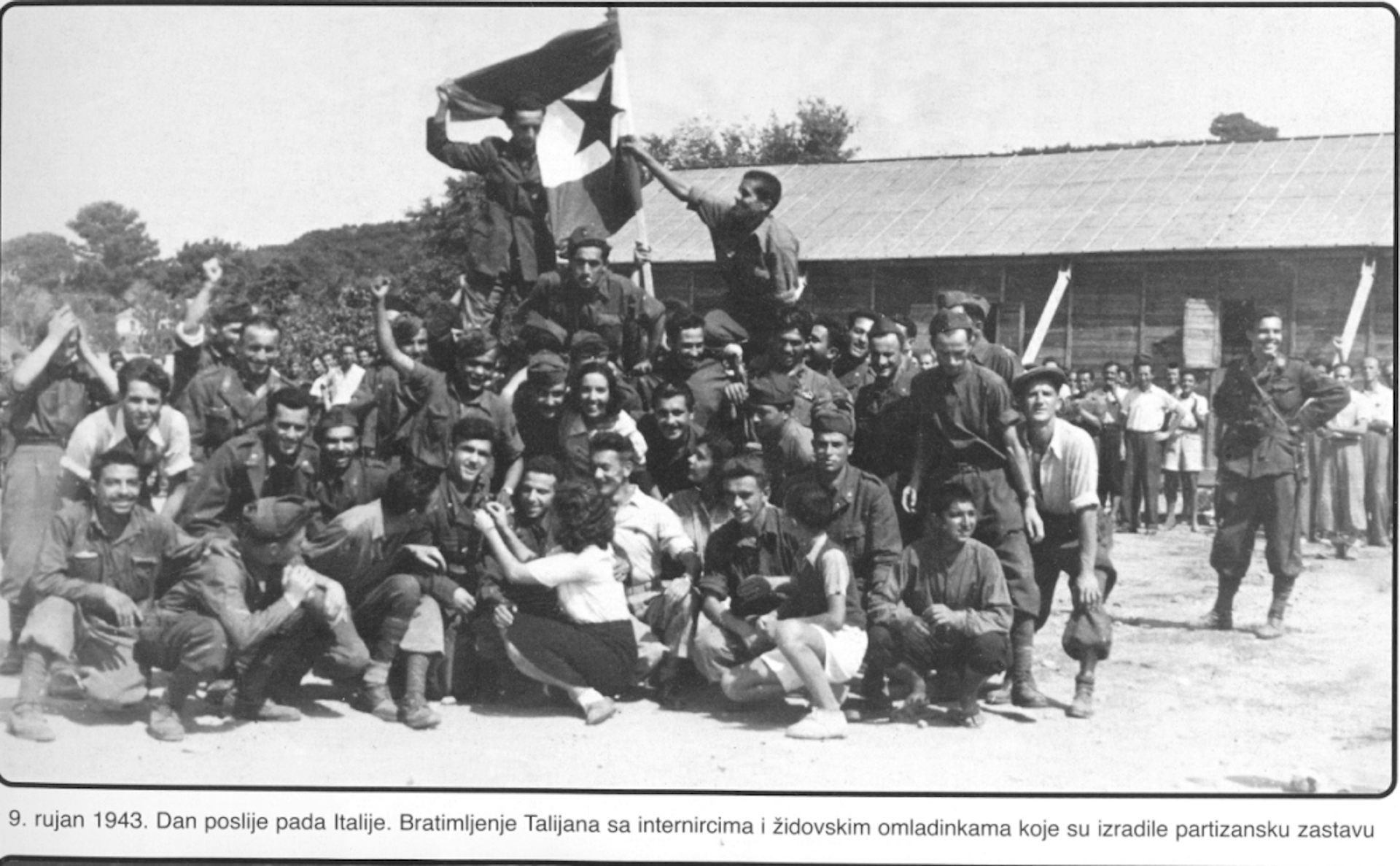 WAR CRIMINALS of the 20th CENTURY ヒトラー War Criminals Of The 20th Century Adolf Hitler Figure 2001