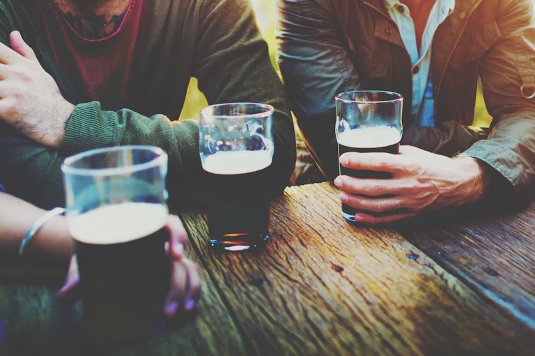 People drinking beer