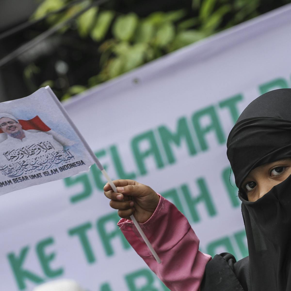 Dari Muhammadiyah Ke Fpi Bagaimana Aktivis Islam Moderat Berubah Menjadi Radikal