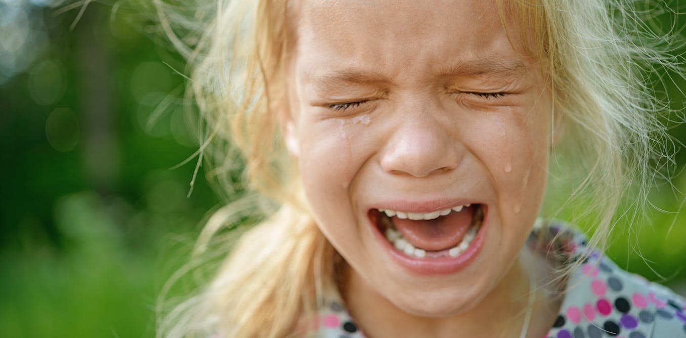 Curious Kids: why are our tears salty?