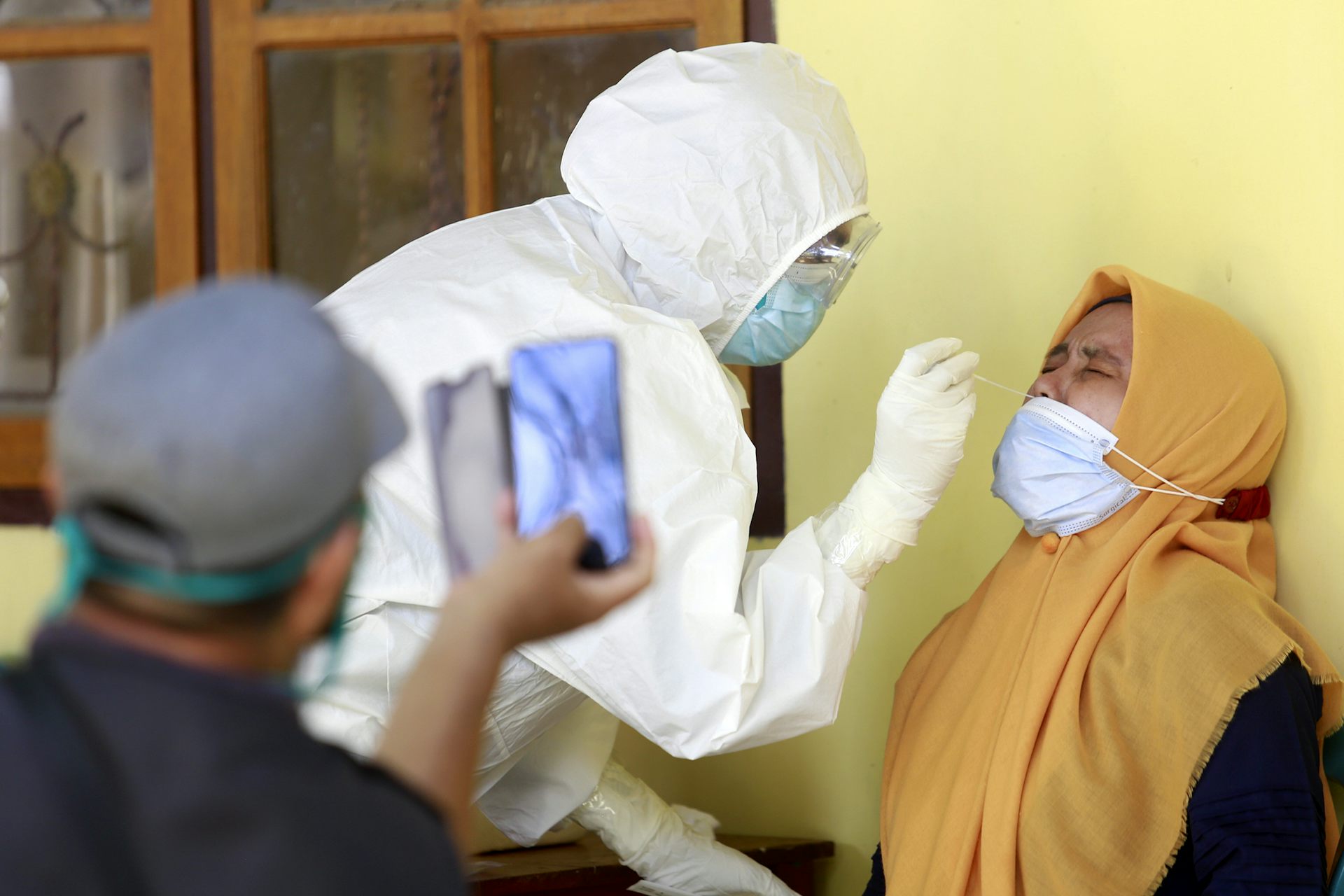 Riset: Mutasi Virus Corona Berpengaruh Besar Dalam Persebaran COVID-19 ...