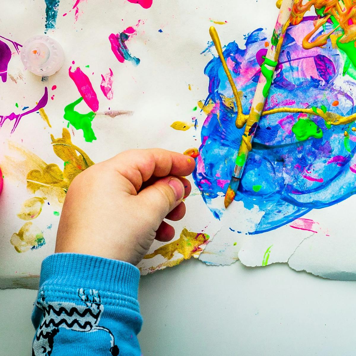 6 Ways To Help Kids Express Their Feelings About The Coronavirus Pandemic Through Art
