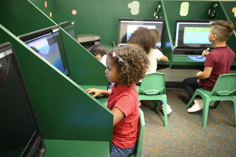 young schoolchildren in a tech lab