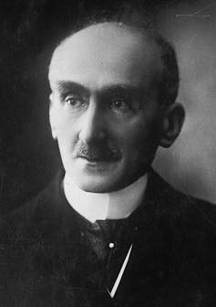 Black and white photograph of Henri Bergson.