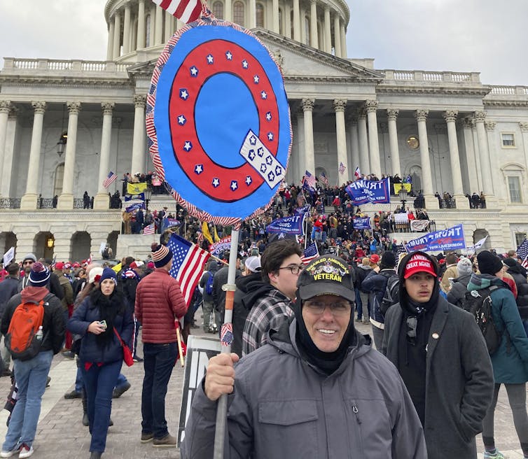 Rioters outside the Capitol building