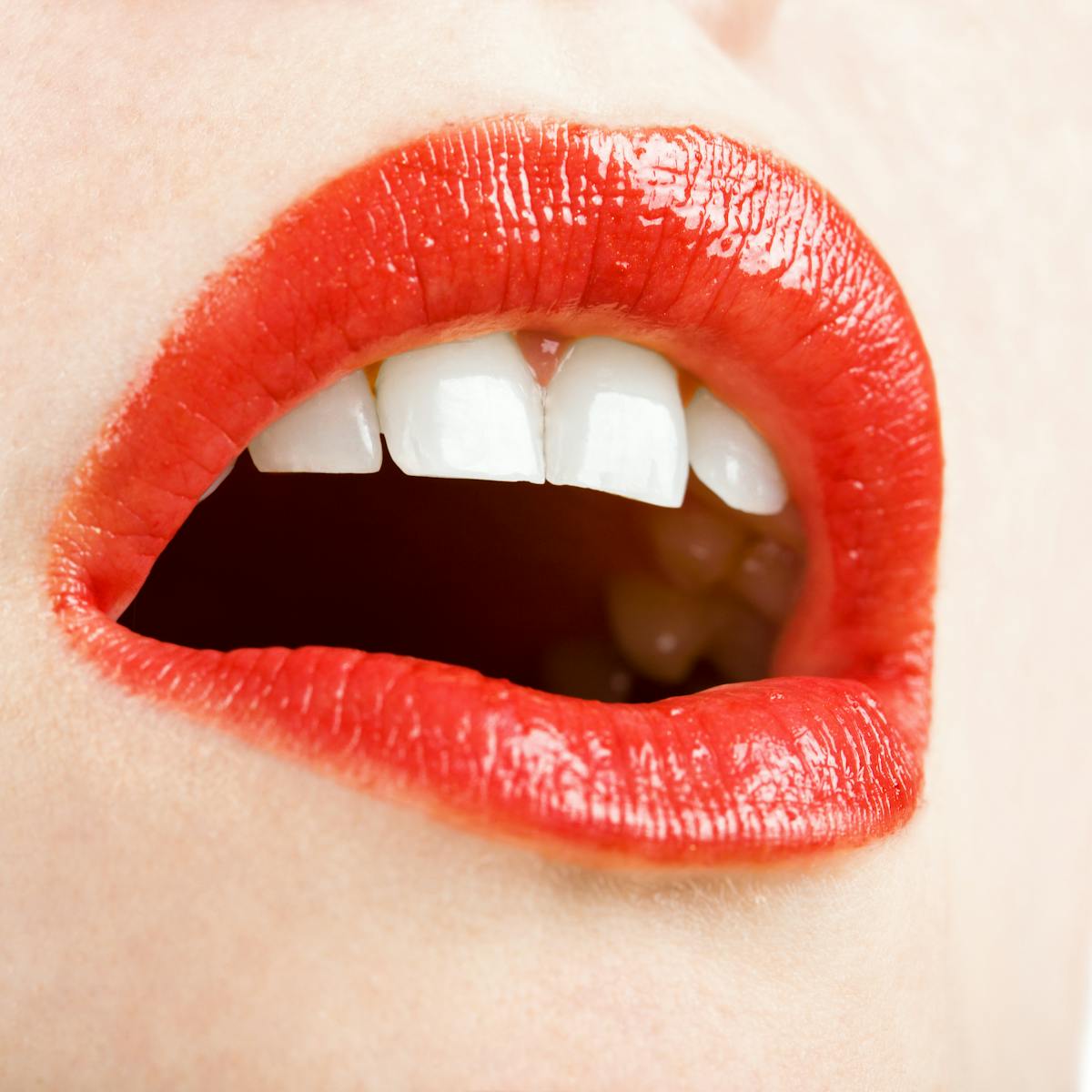 How To Tell If A Woman Is A Nymphomaniac?