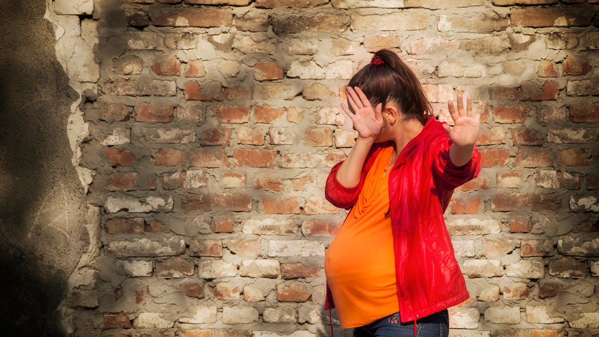 Ayuda, mi marido me maltrata y estoy embarazada! El grito que nadie escucha