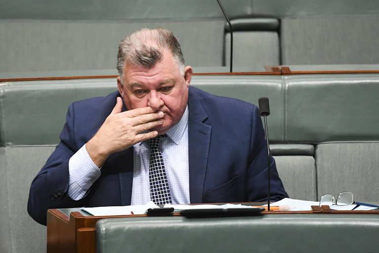 Craig Kelly MP
