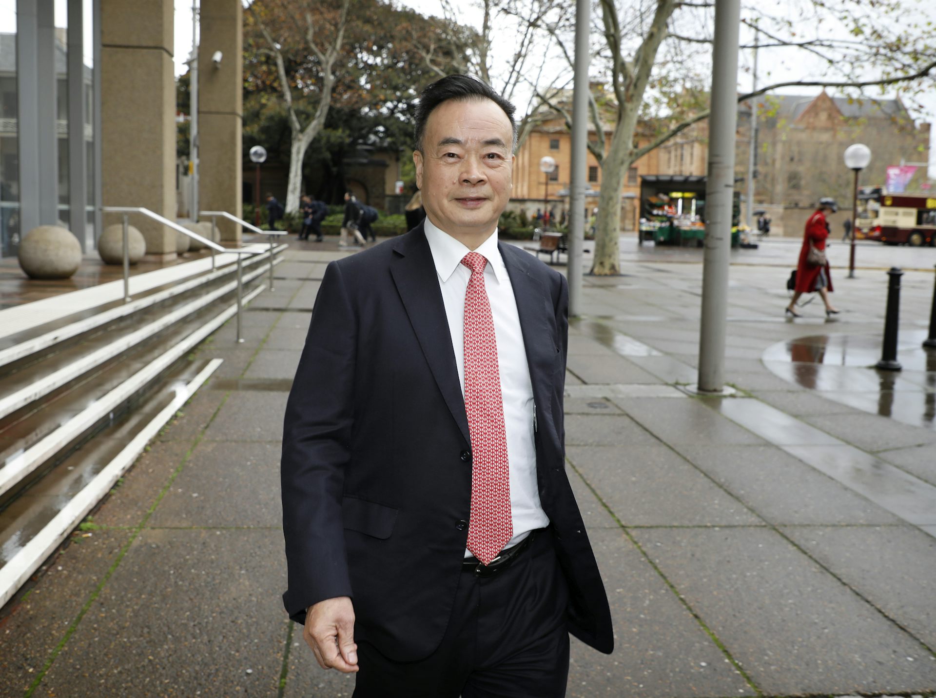 Chau Chak Wing's $590,000 defamation win shows investigative journalism is risky business