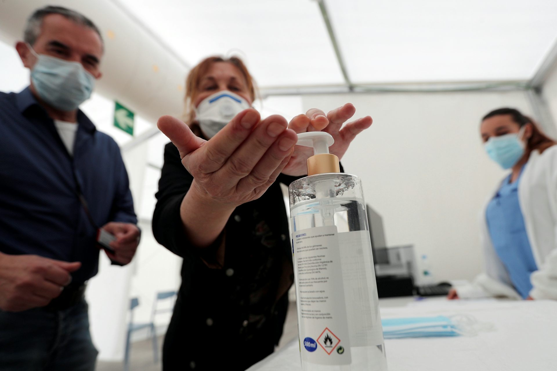 If Control Measures Are Stopping Flu In Its Tracks Why Aren T They Stopping Coronavirus