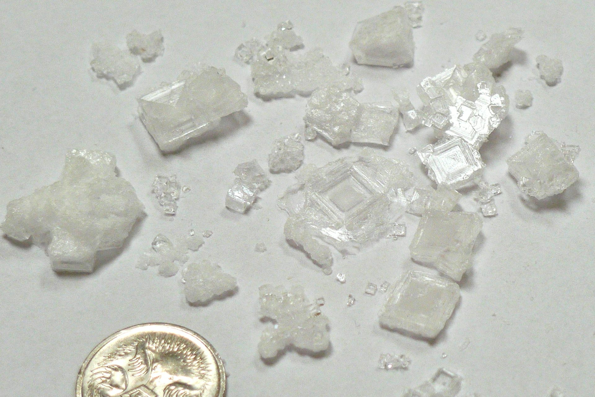 Scientists Make Exotic Chemicals From Salt Rewrite Textbooks