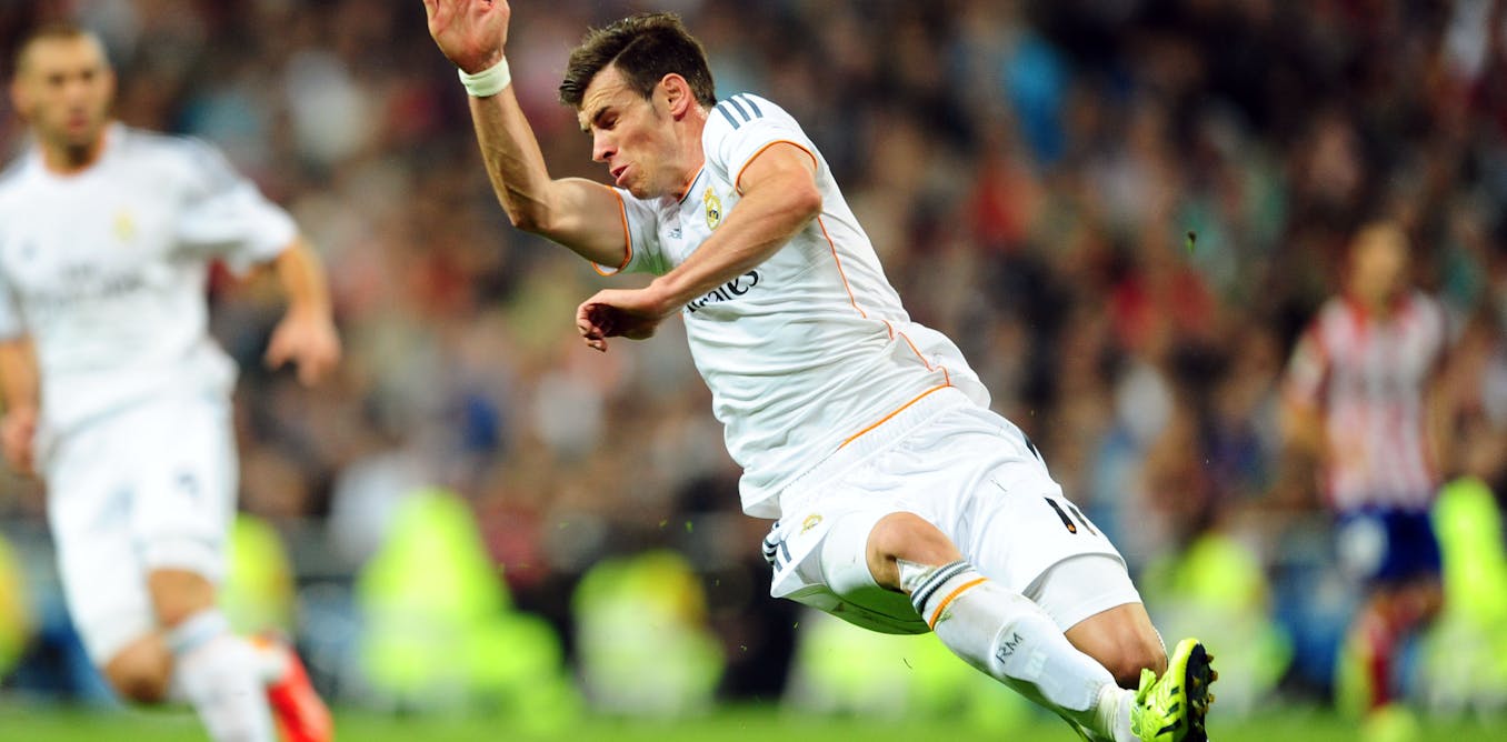 Footballers bid to shake up outdated transfer system