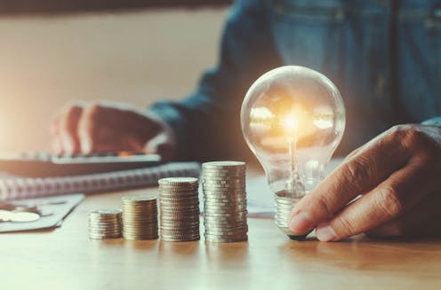 ¿Se puede consumir menos electricidad pasando más tiempo en casa? 7 file 20210208 19 jyu0kx.jpg?ixlib=rb 1.1