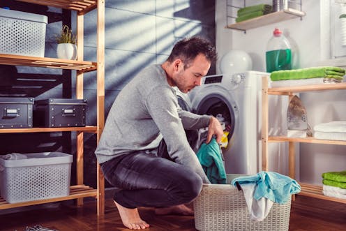 COVID forced Australian fathers to do more at home, but at the same cost mothers have long endured