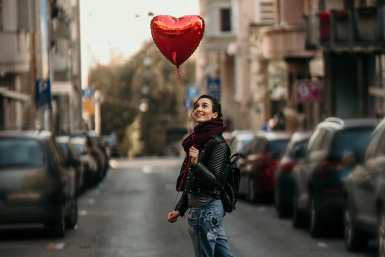Why singles can be happy, Valentine's Day