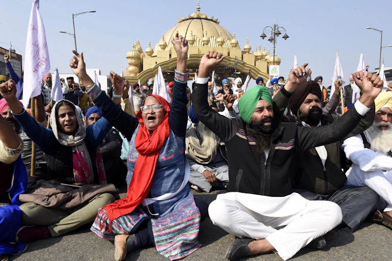 Indian farmers hold protests