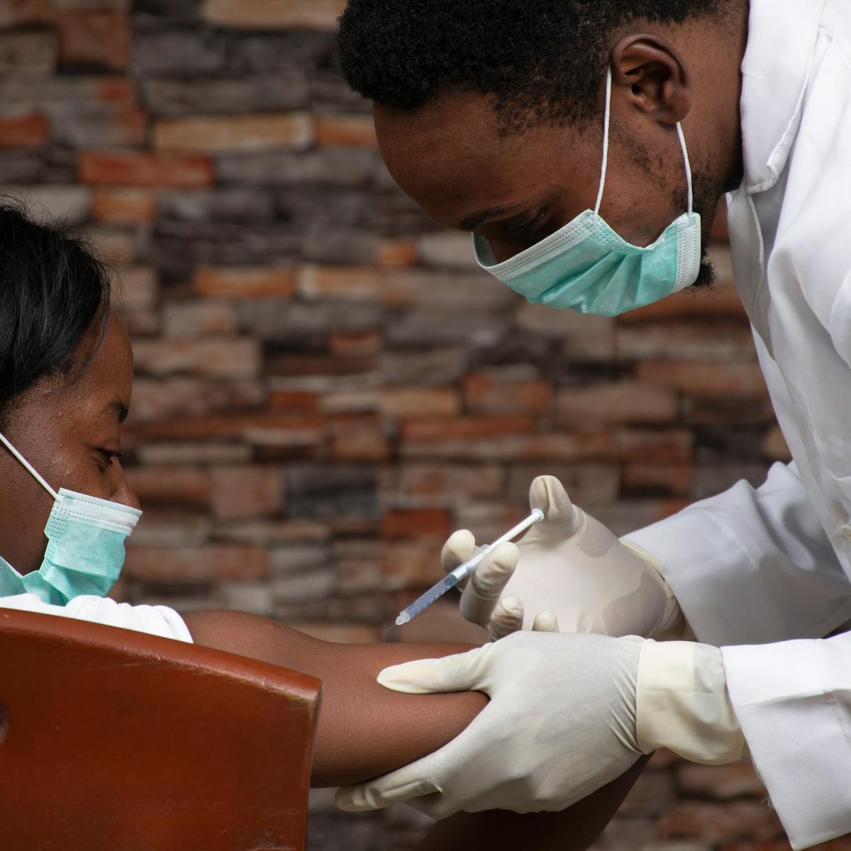 How Patent Laws Get In The Way Of The Global Coronavirus Vaccine Rollout How Patent Laws Get In The Way Of The Global Coronavirus Vaccine Rollout