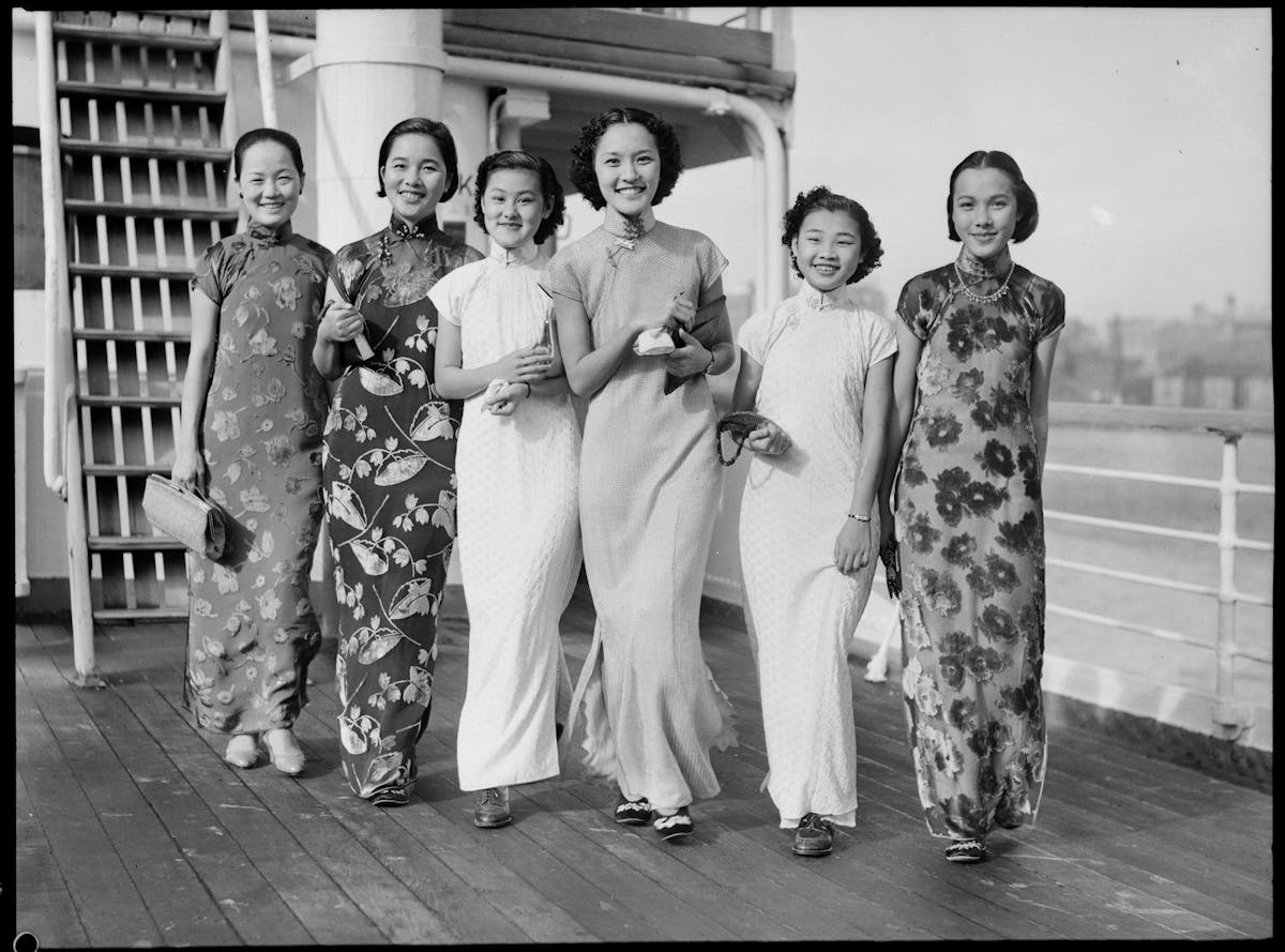 Omsorg betyder Bliv såret Your government makes us go': the hidden history of Chinese Australian  women at a time of anti-Asian immigration laws