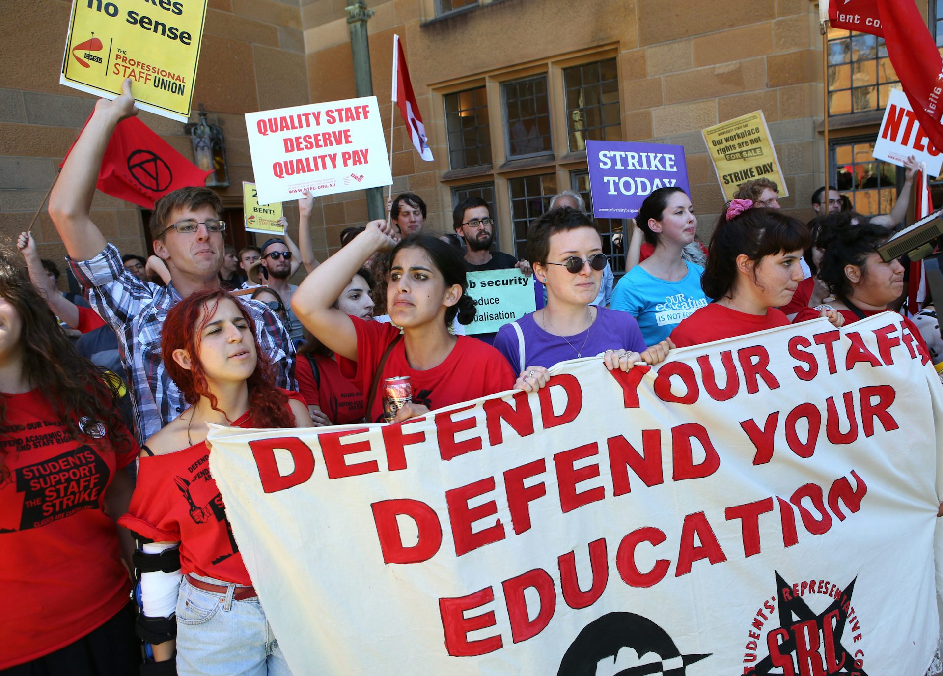 university staff protest at the University of Sydney