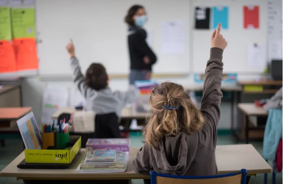 Alunos em uma sala de aula