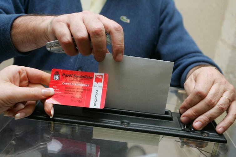 Un adhérent socialiste