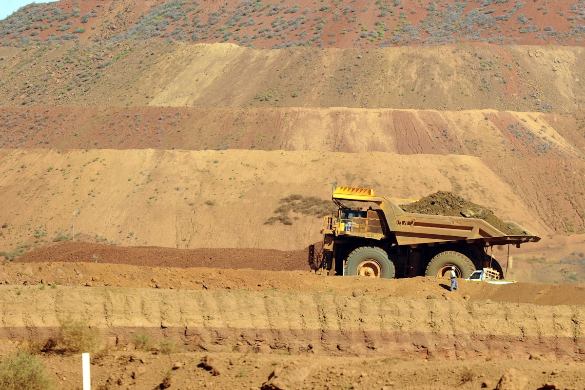 theconversation.com - Sarah Holcombe - 'Destruction by a thousand cuts': the relentless threat mining poses to the Pilbara cultural landscape