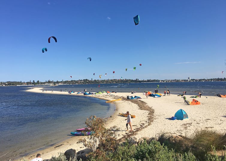 Point Walter, Bicton with kite surfers and kayakers