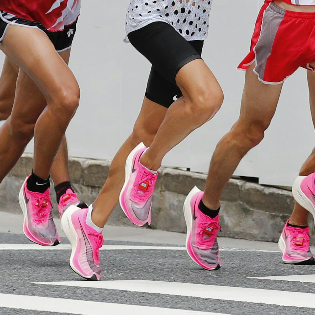 Top 32+ Images sports shoes for athletes who race on tracks Excellent Top 32+ Images sports shoes for athletes who race on tracks Excellent