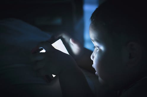 Cenar tarde, hacer vida nocturna y usar el móvil antes de dormir engorda 7 file 20210302 15 x5919l.jpg?ixlib=rb 1.1