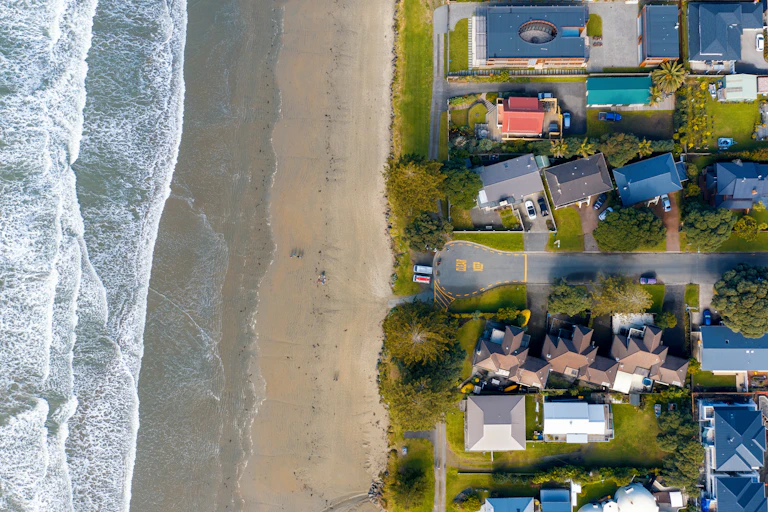 Sea, beach and houses