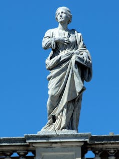 statue of woman