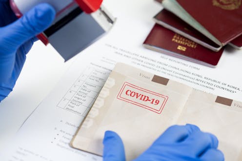 ¿Vulnera derechos el pasaporte de vacunación contra la covid-19? 7 file 20210305 15 us7y4w.jpg?ixlib=rb 1.1