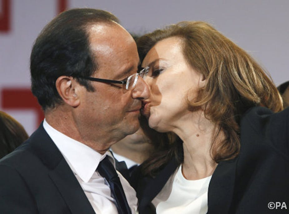 Valérie Trierweiler denunţă o legătură indisociabilă între François Hollande şi Ségolène Royal