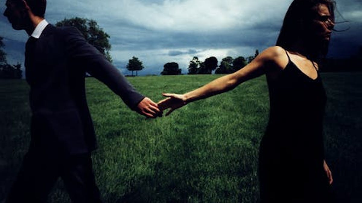 Memudarnya Hubungan Asmara Bisa Dilihat Dari Percakapan Sehari Hari Bahkan Beberapa Bulan Sebelum Para Pasangan Menyadarinya