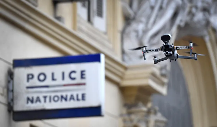 Un drone de la police