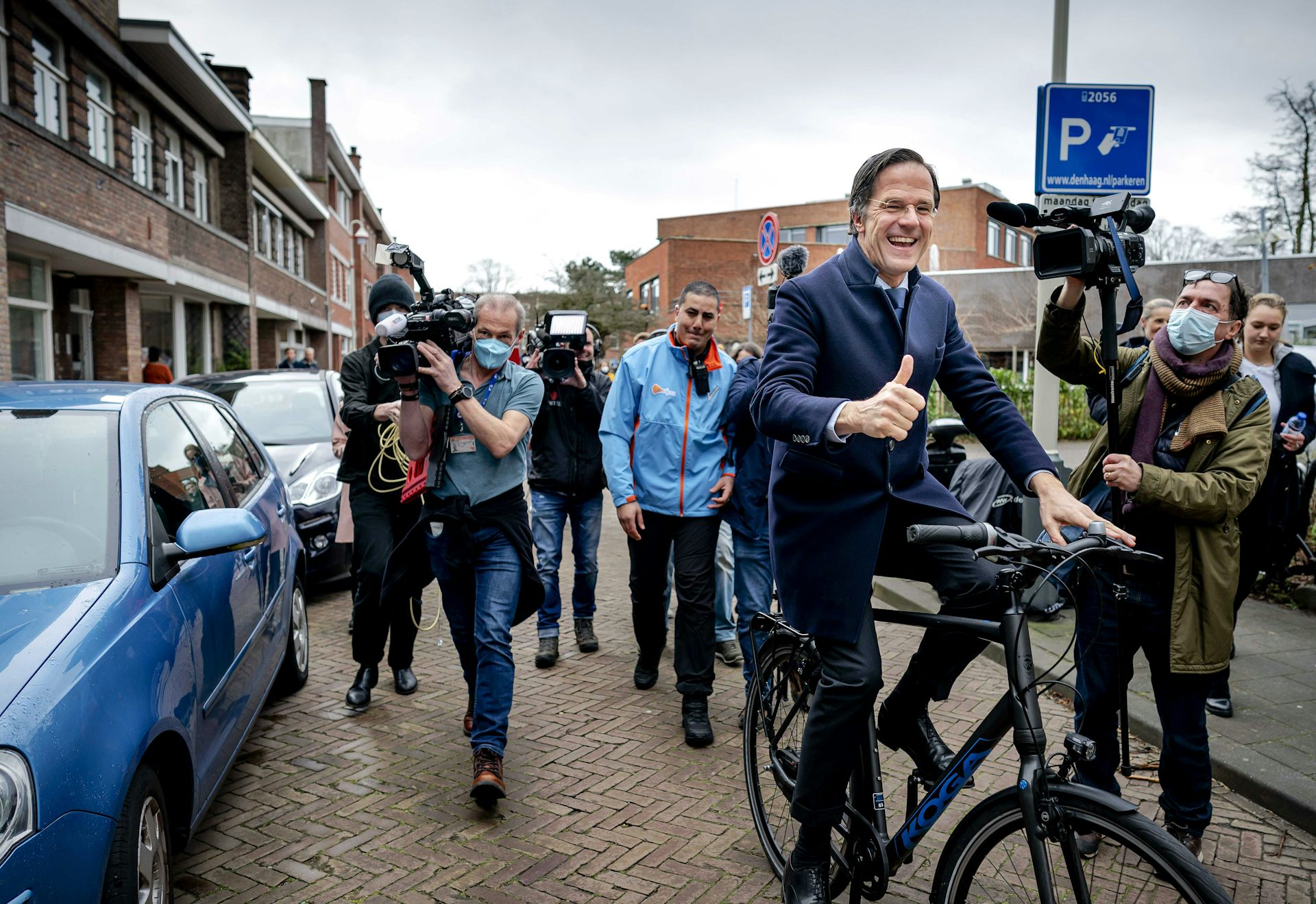 Dutch elections: Mark Rutte wins another term but fragmented