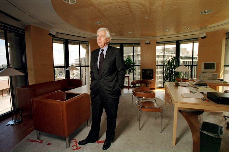 Rolf Ekeus, seen in his office in New York. UN General Secretary Kofi Annan on Monday, 17 January 2000, recommended Ekeus as the new head of the UN arms control body in Iraq (UNSCOM).