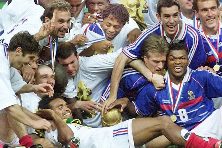 Les Bleus en 1998 et 2019