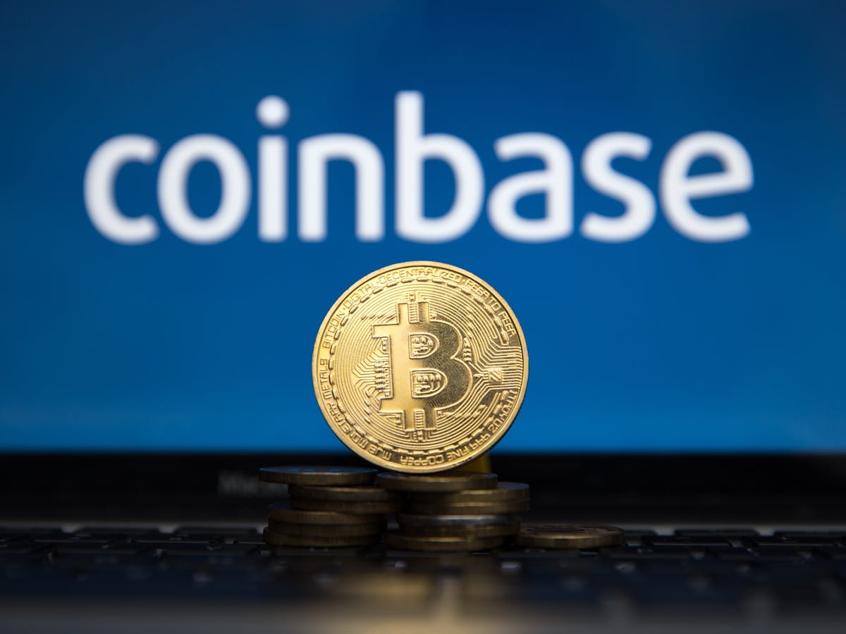 Coinbase Ex-Manager Charged For Insider Trading