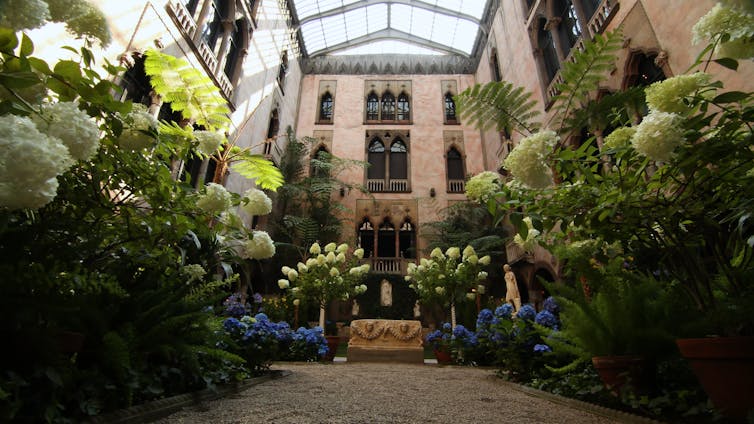 lush courtyard garden