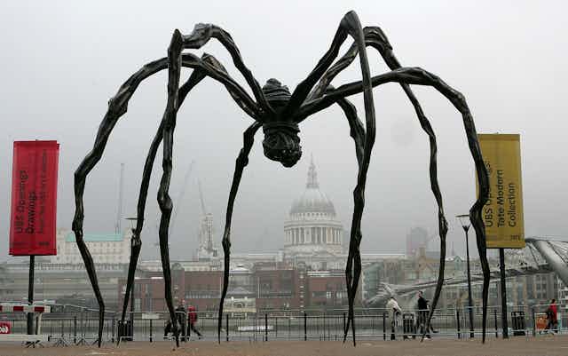 Giant spider sculpture